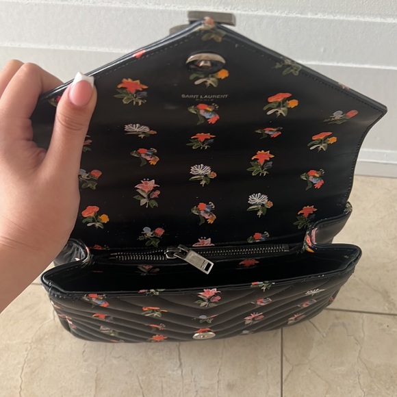 Saint Laurent. Black multi-color flowers college bag. - Picture 4 of 4